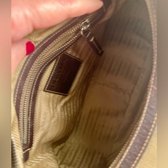- Authentic Prada,almost new!! - Picture 2 of 15